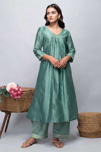 Kalakaari By Sagarika Chanderi Kurta & Pant Set 