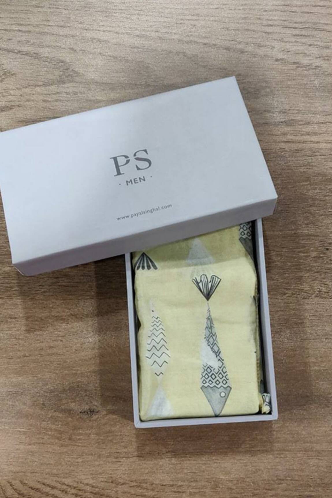 PS Men by Payal Singhal Fish Print Pocket Square