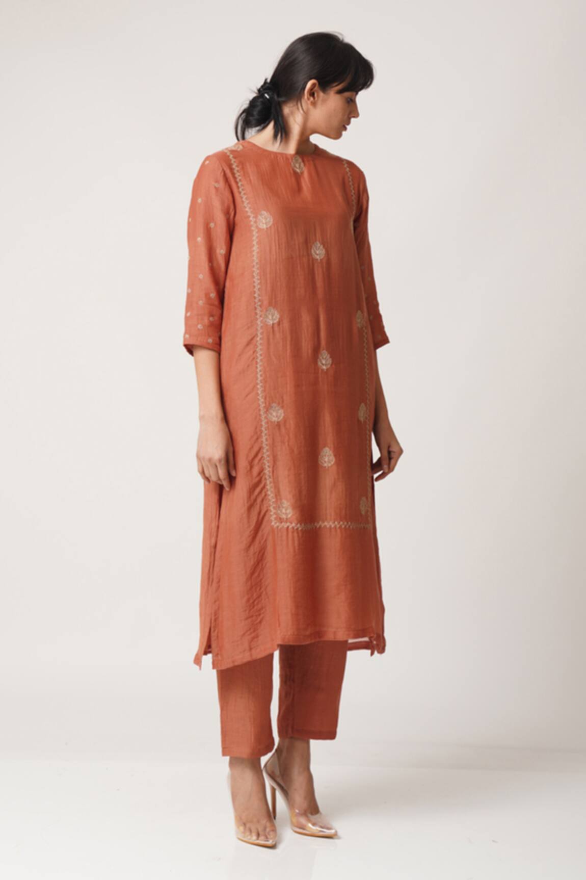 Dot Chanderi Kurta Set 
