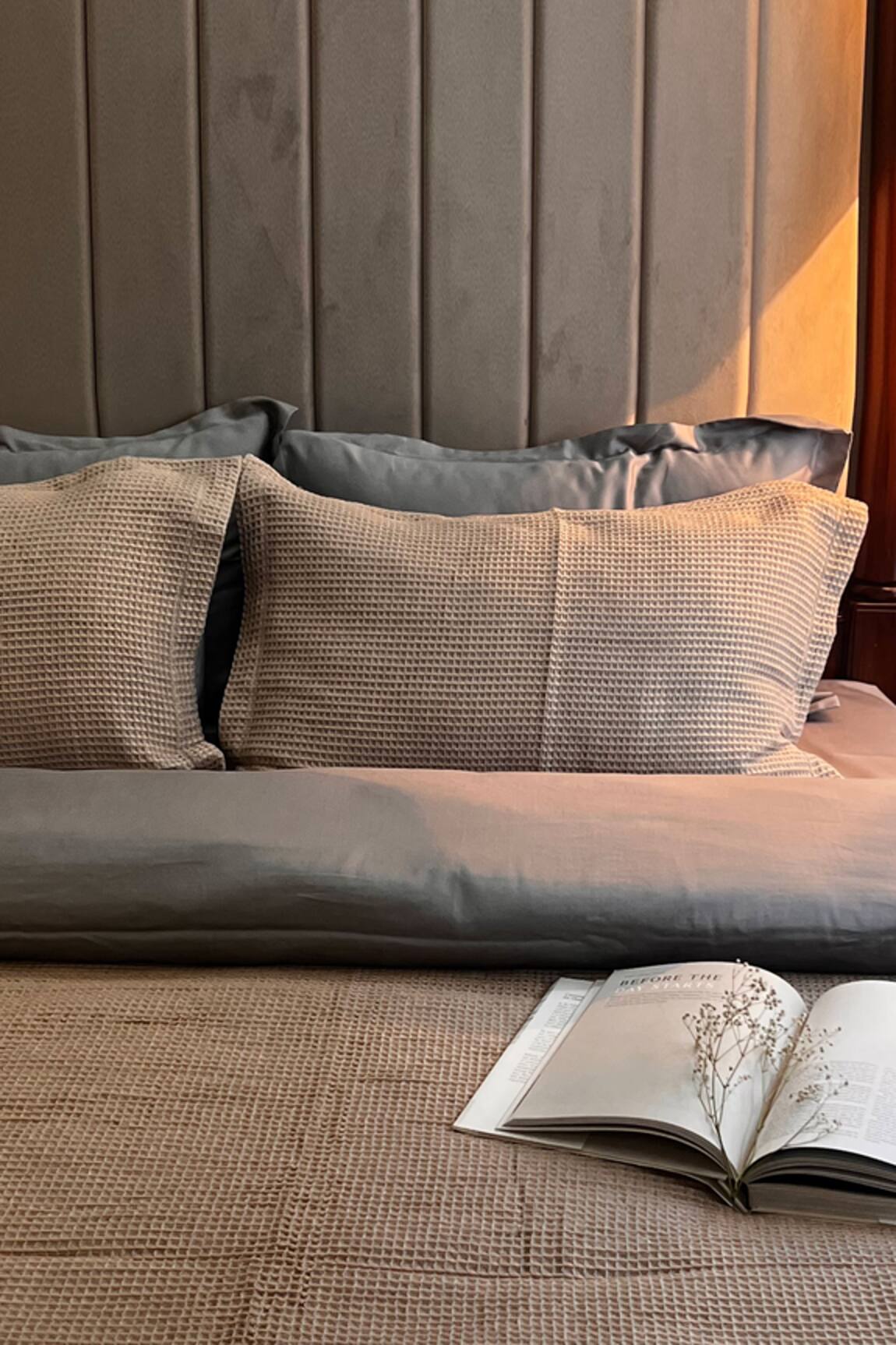 Sadyaska Woven Cotton Honeycomb Pattern Duvet Cover Set