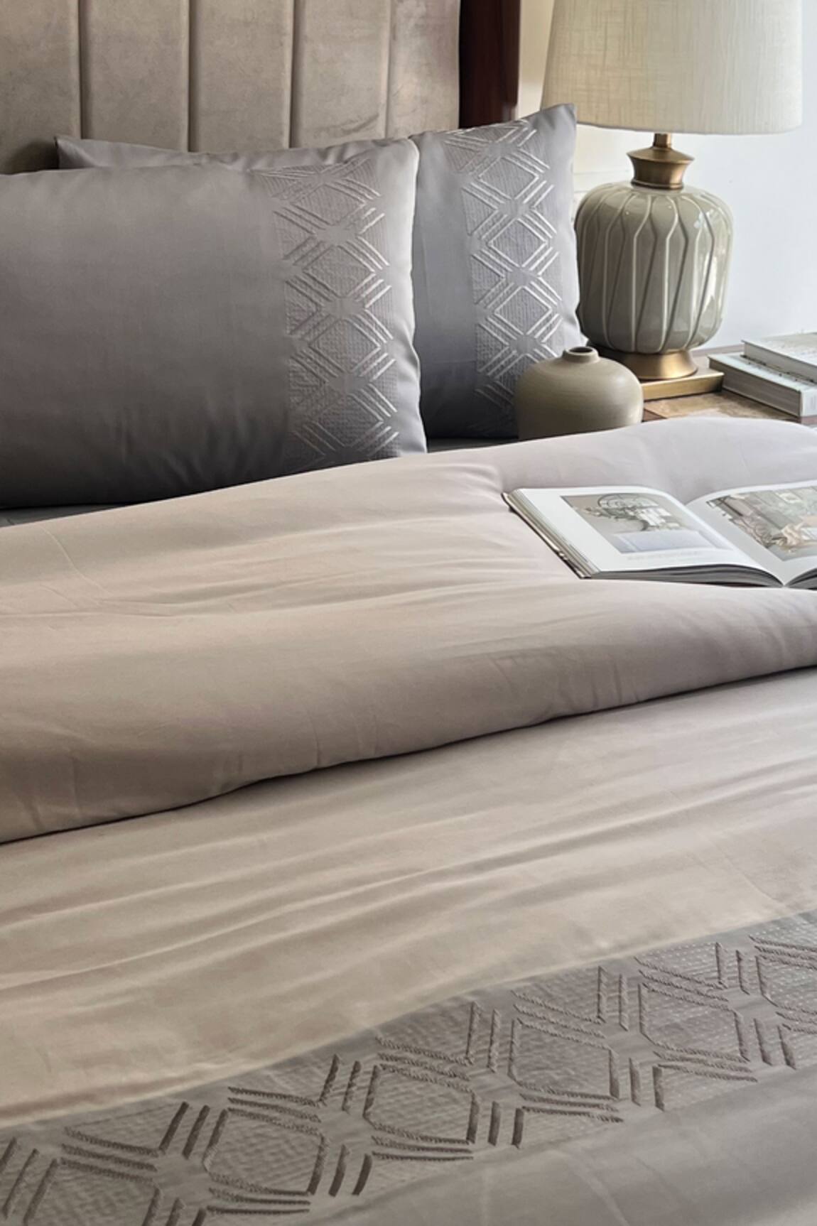 Sadyaska Vintage Pattern Cotton Duvet Cover Set