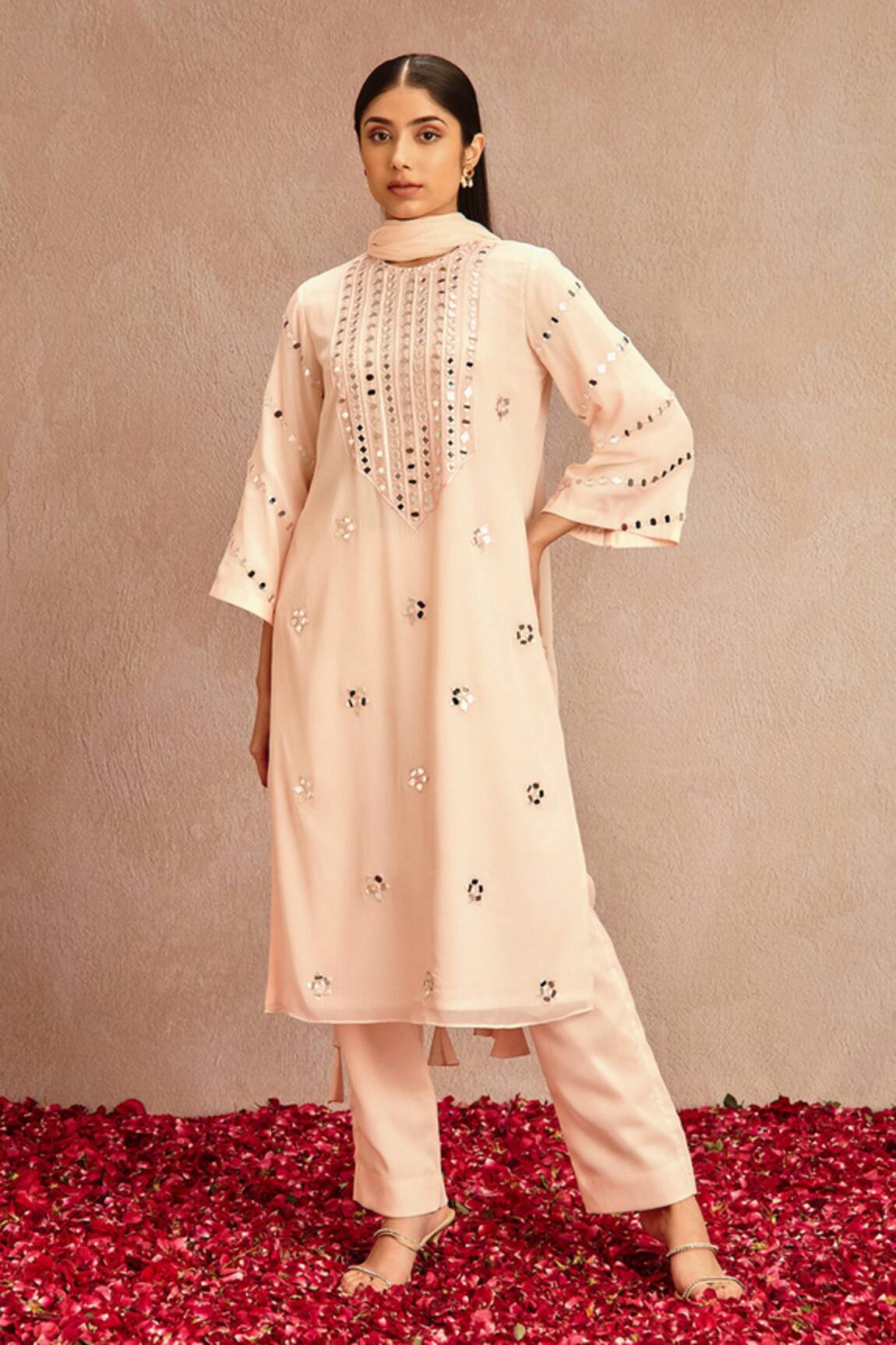 Samatvam By Anjali Bhaskar Mirror Embroidered Kurta Set