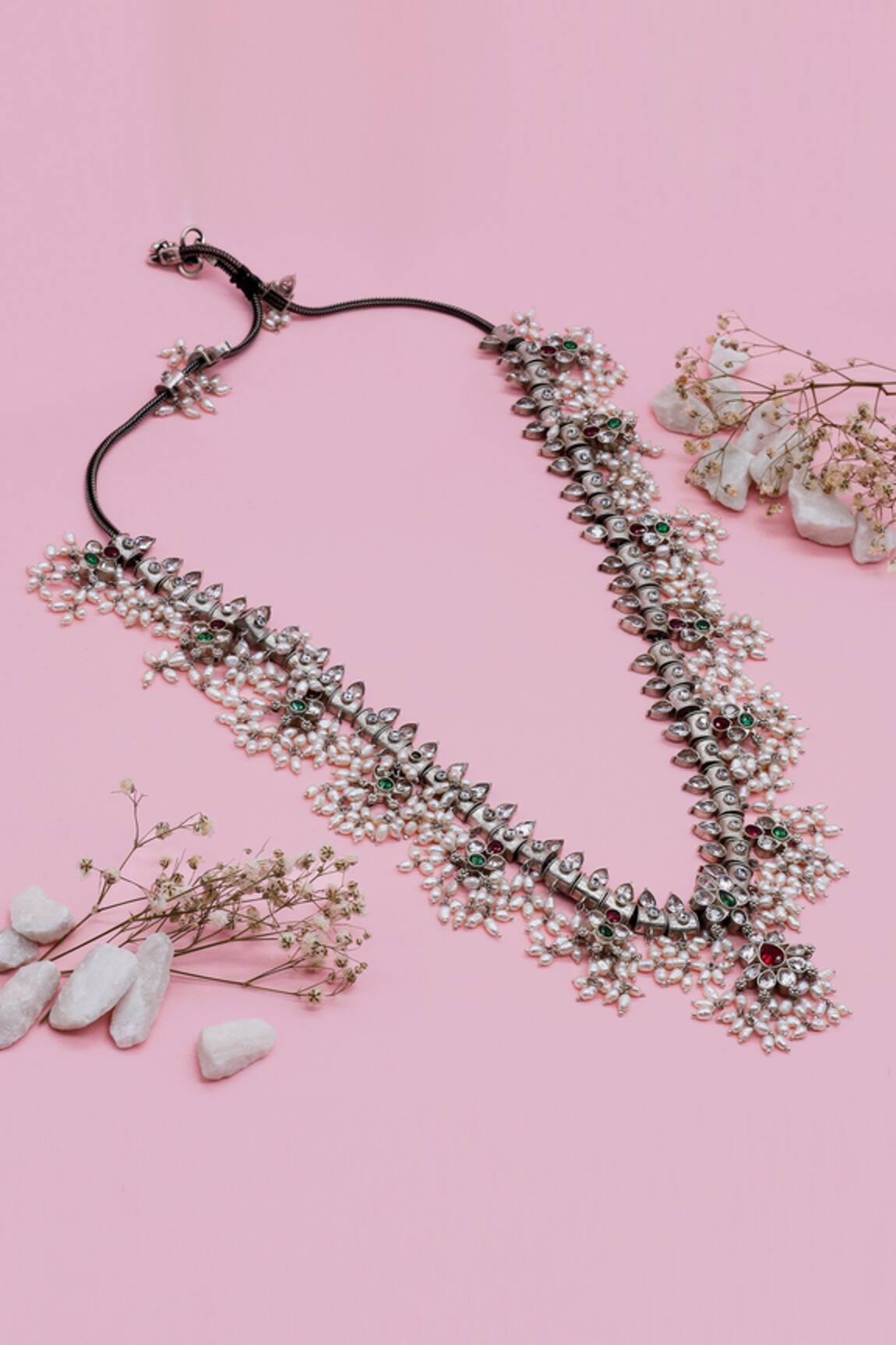 Sangeeta Boochra X Deme Daria Pearl Necklace