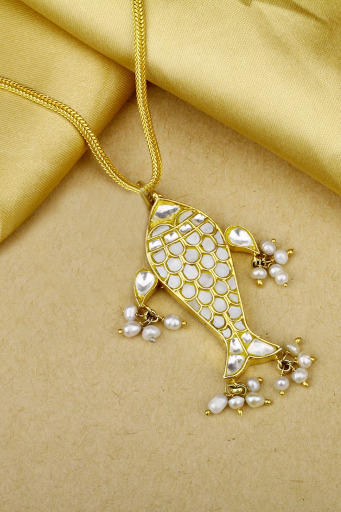 Sangeeta Boochra X Payal Singhal Amaira Pendant Necklace