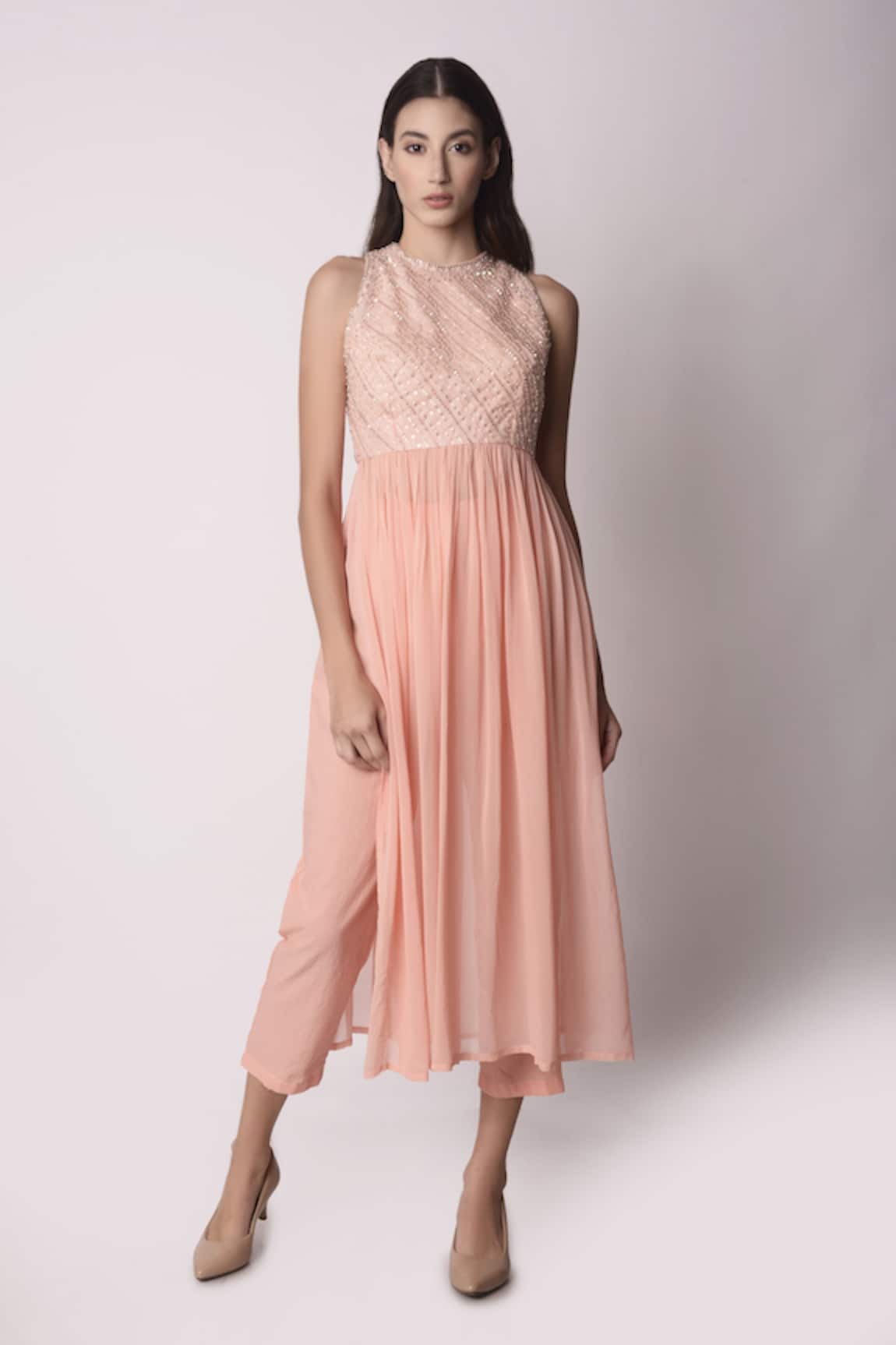 Shwetanga Embroidered Kurta & Pant Set 