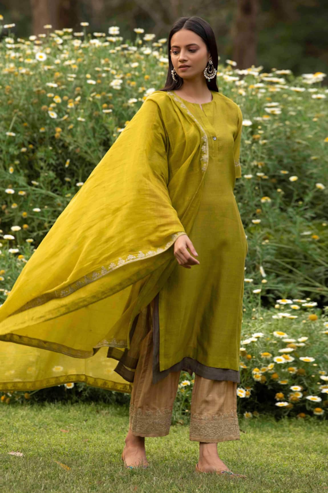 Priti Prashant Handwoven Kurta Set