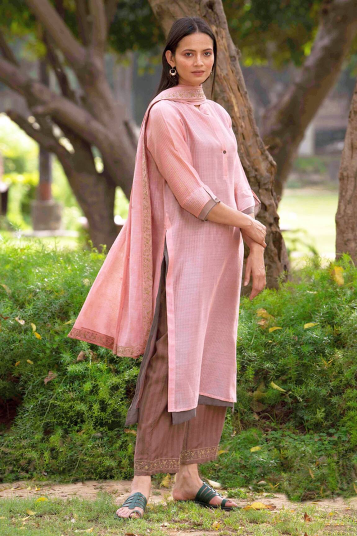 Priti Prashant Handwoven Kurta Set