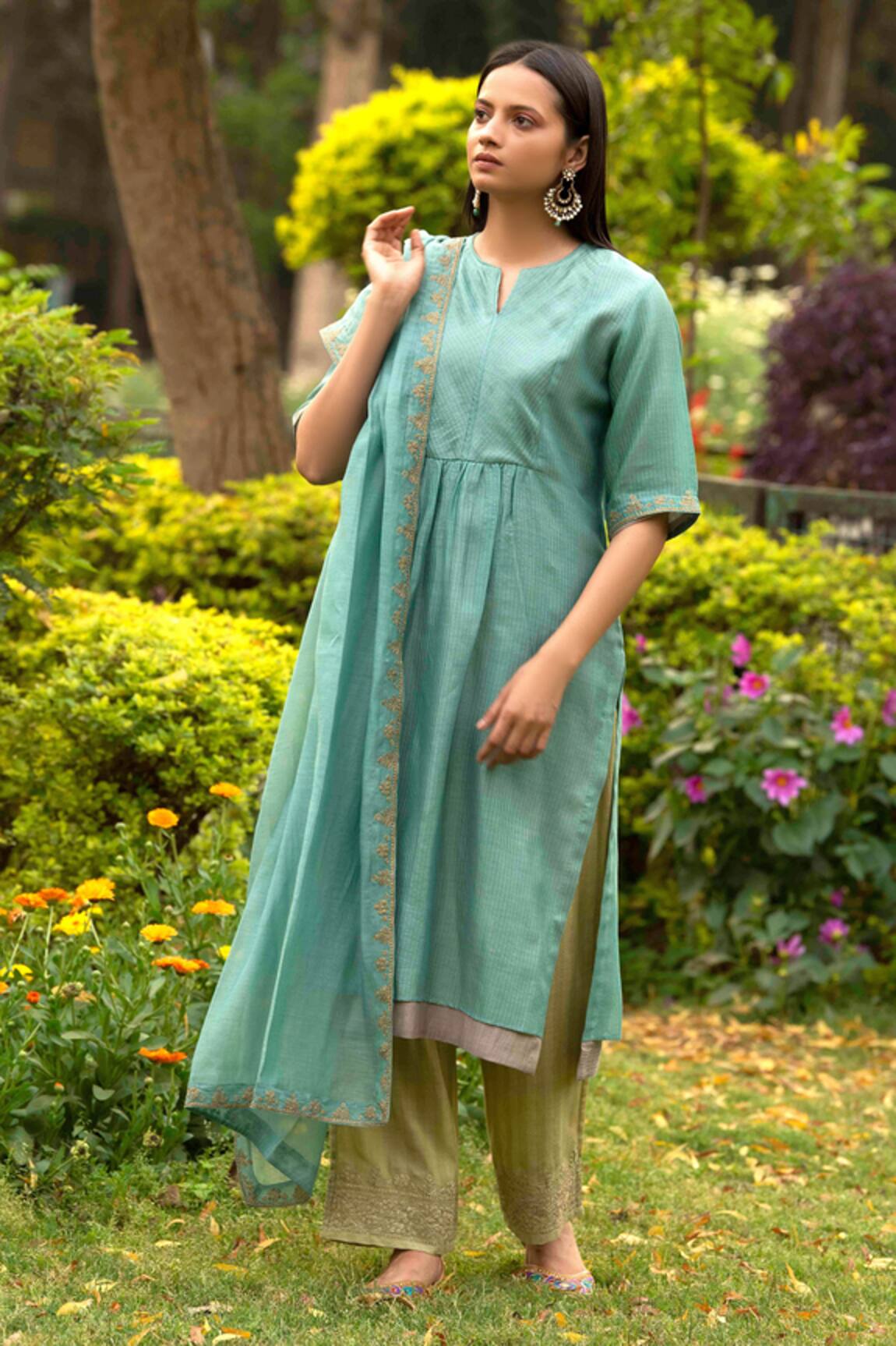 Priti Prashant Handwoven Kurta Set