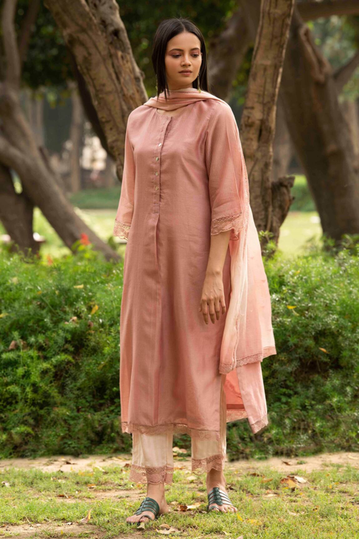 Priti Prashant Handwoven Kurta Set