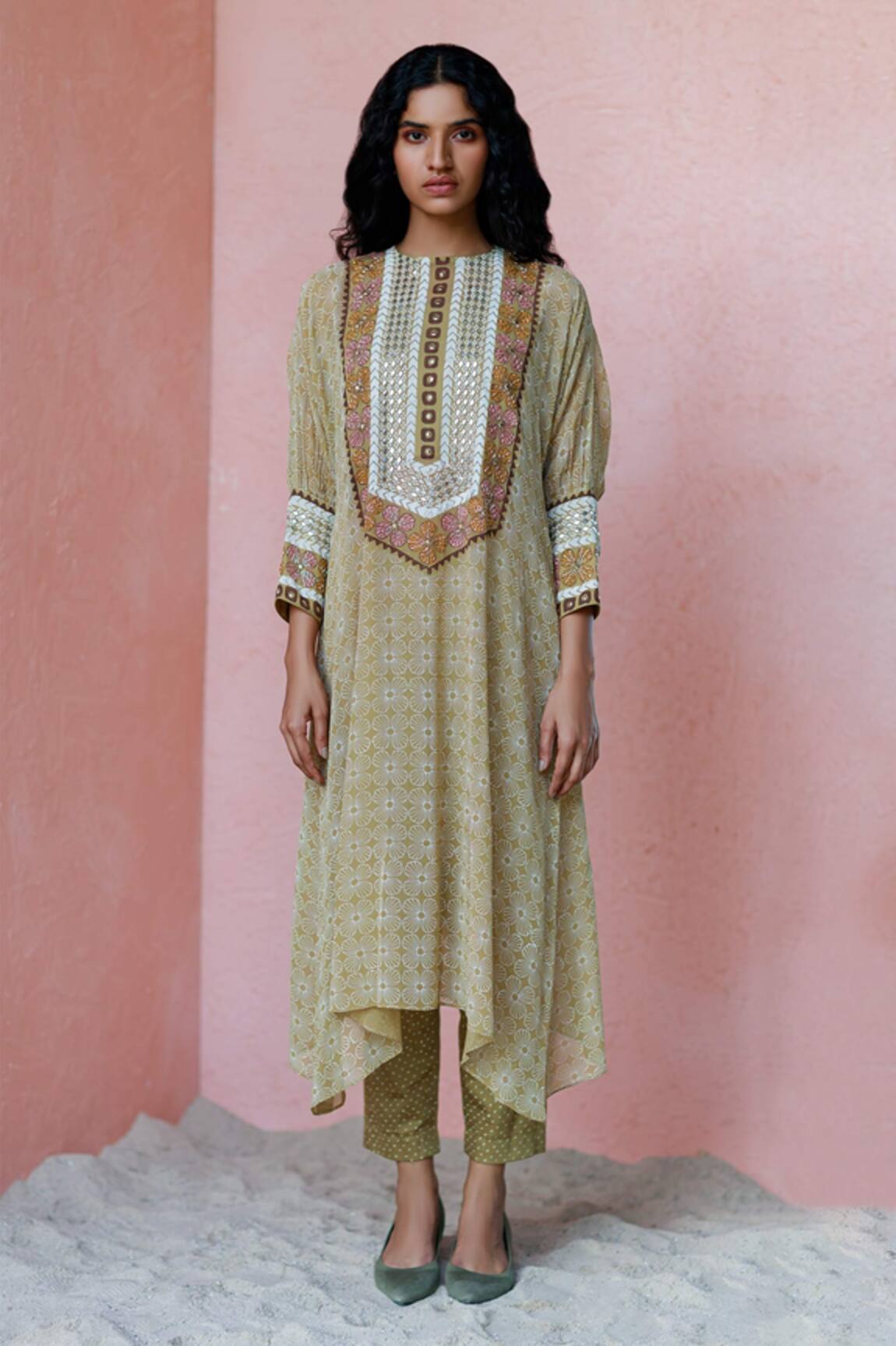 Surbhi Gupta Printed Kurta & Pant Set