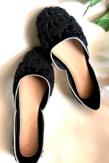 Sole House Black Beaded Velvet Juttis