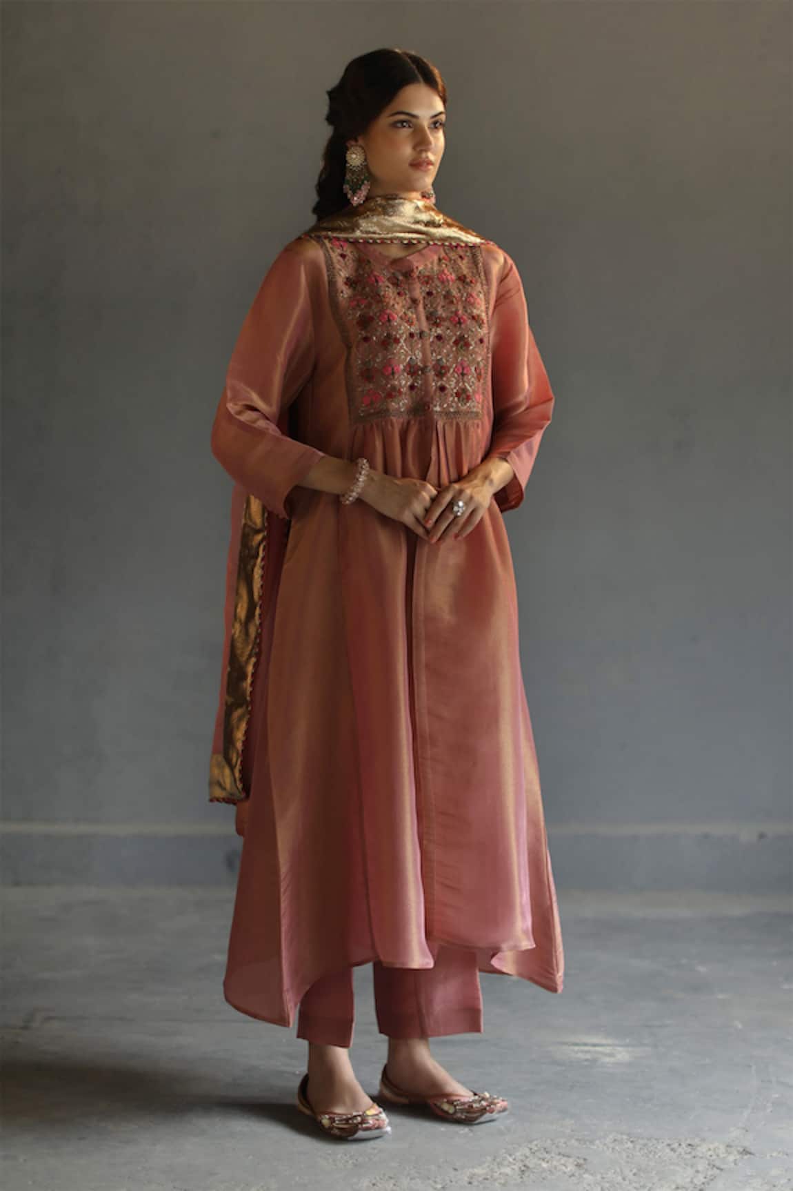Begum Embroidered Kurta Set