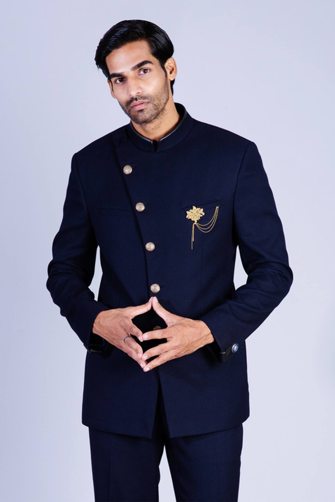 Sarab Khanijou Overlap Bandhgala Set