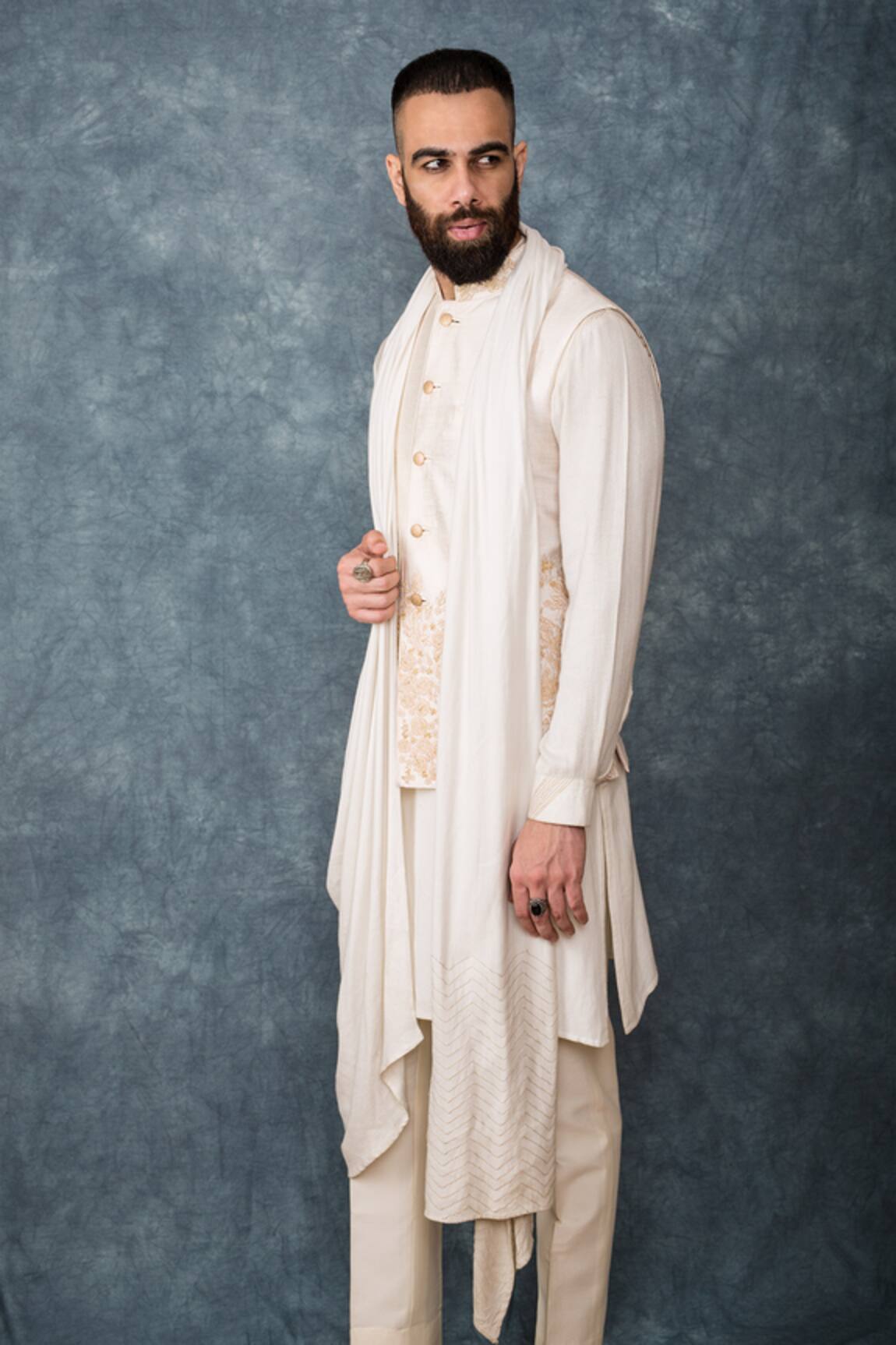 Sarab Khanijou Embroidered Bundi & Draped Kurta Set