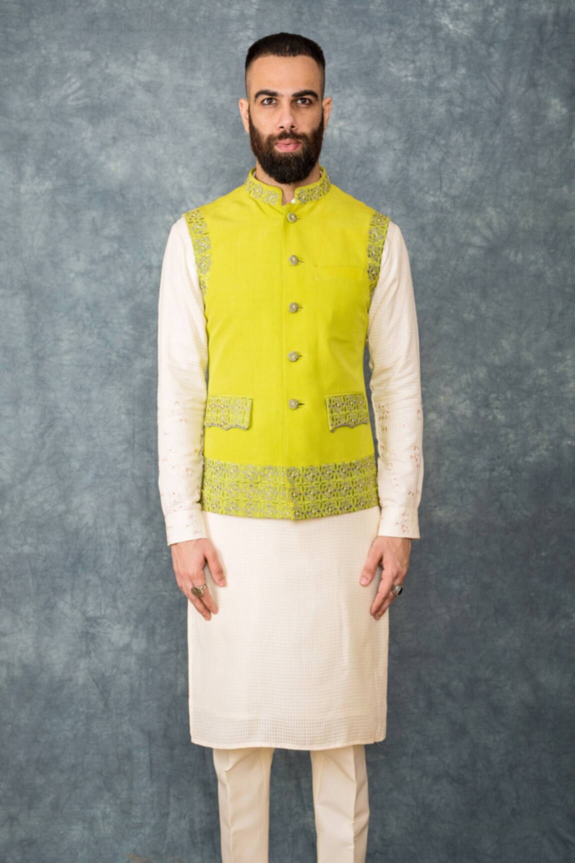 Sarab Khanijou Embroidered Bundi & Kurta Set