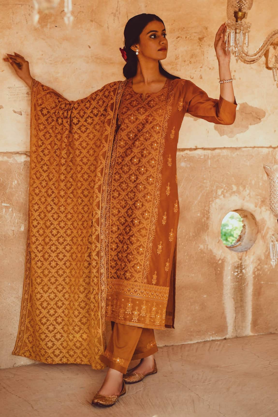 Karaj Jaipur Chikankari Kurta Set