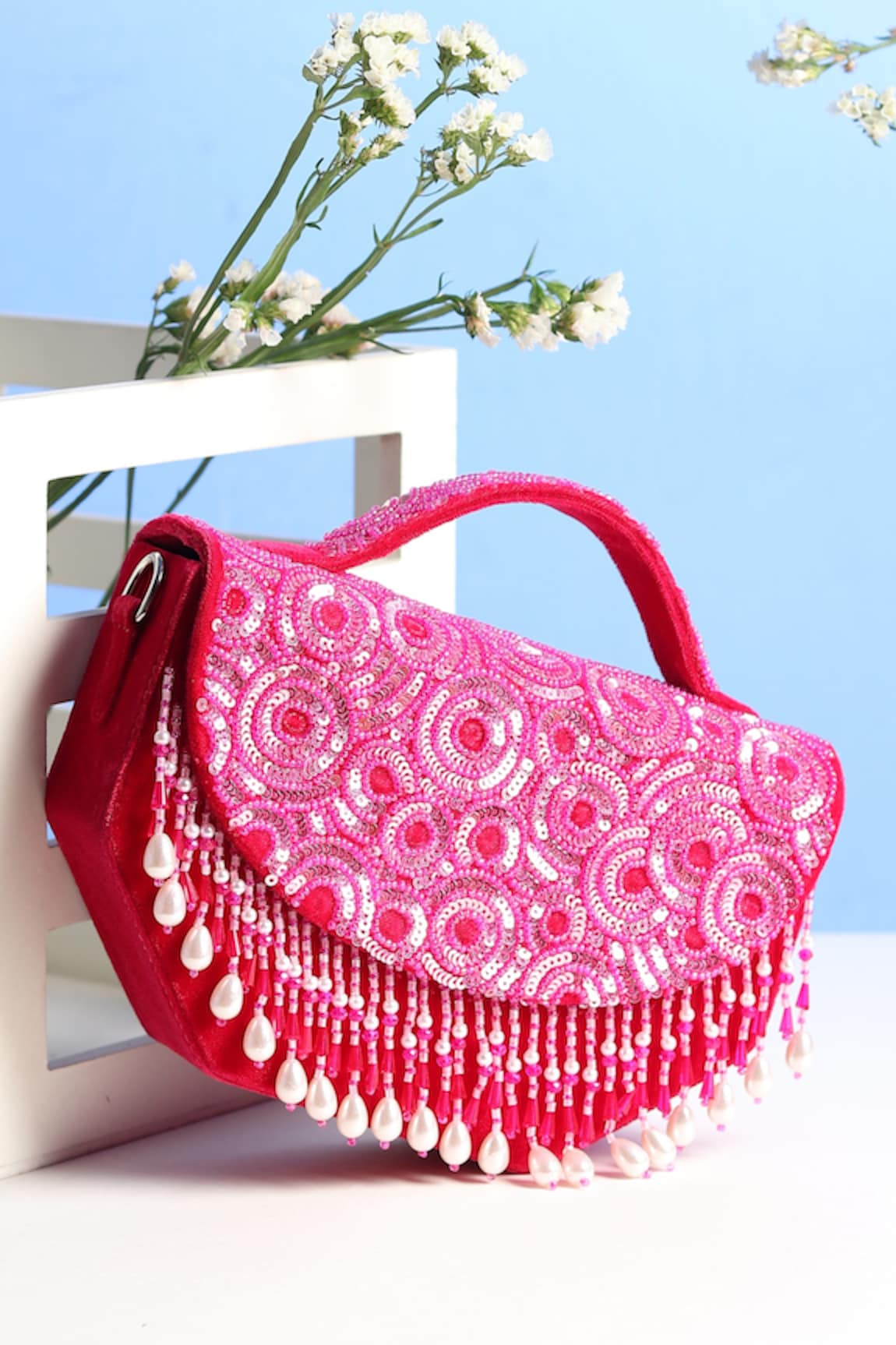 Puro Cosa Sequins Embroidered Handbag With Sling