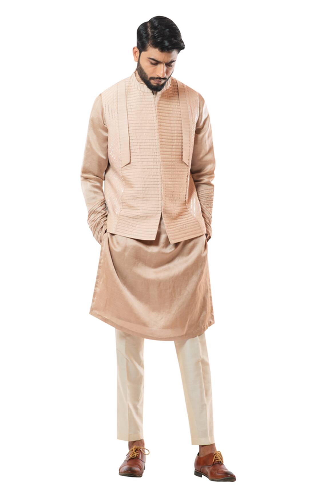Smriti by Anju Agarwal Embroidered Bundi & Kurta Set 