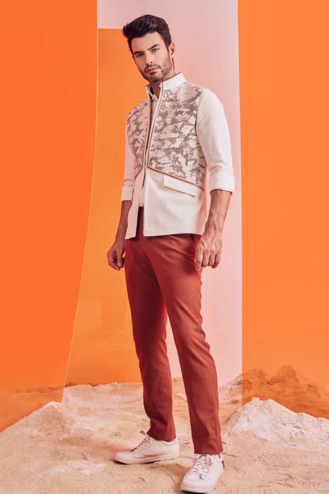 S&N by Shantnu Nikhil Embroidered Textured Waistcoat