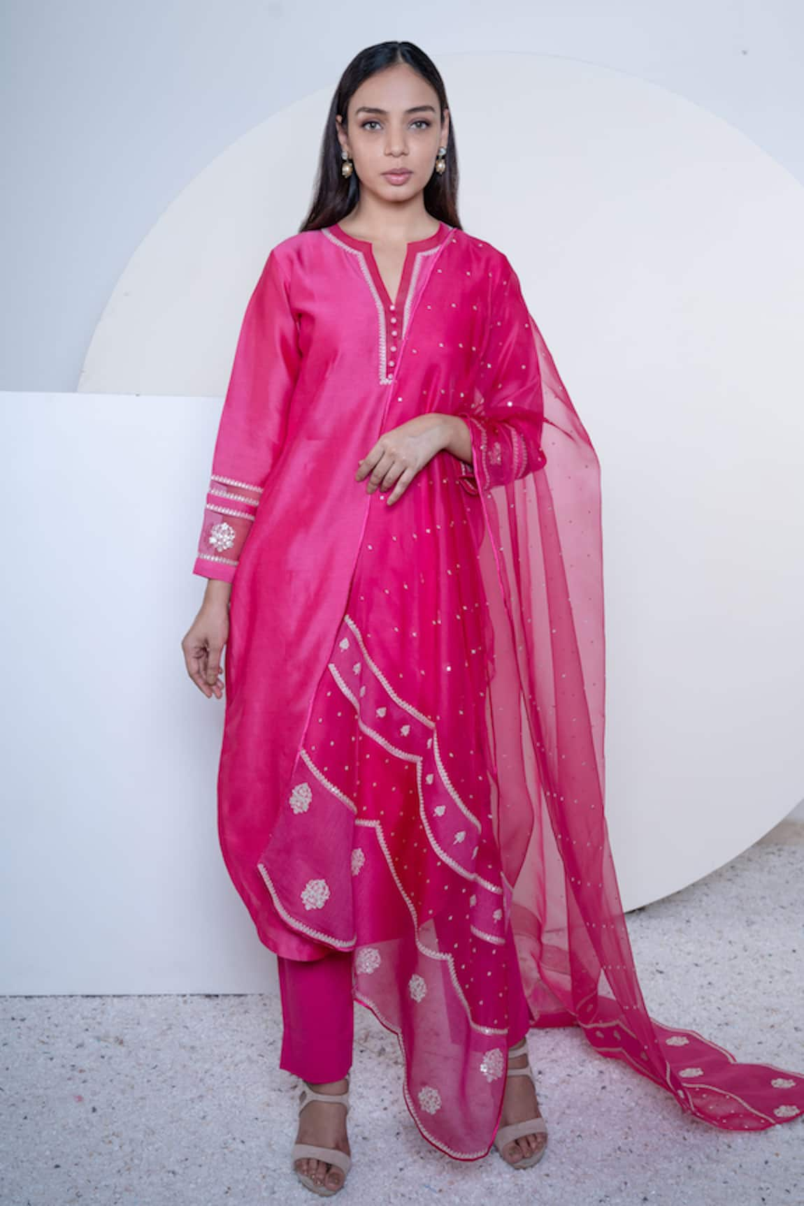 Sravanti Chanderi Kurta Set