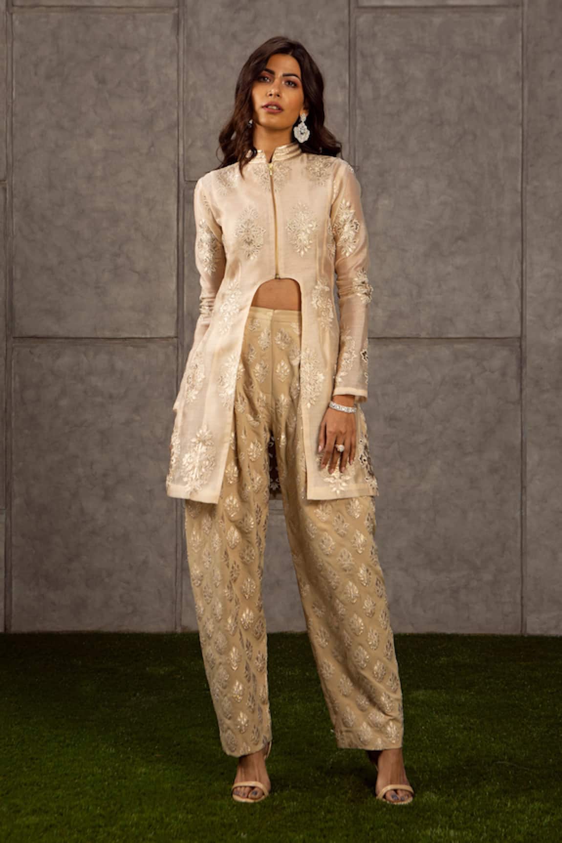 Siddartha Tytler Floral Applique Pant