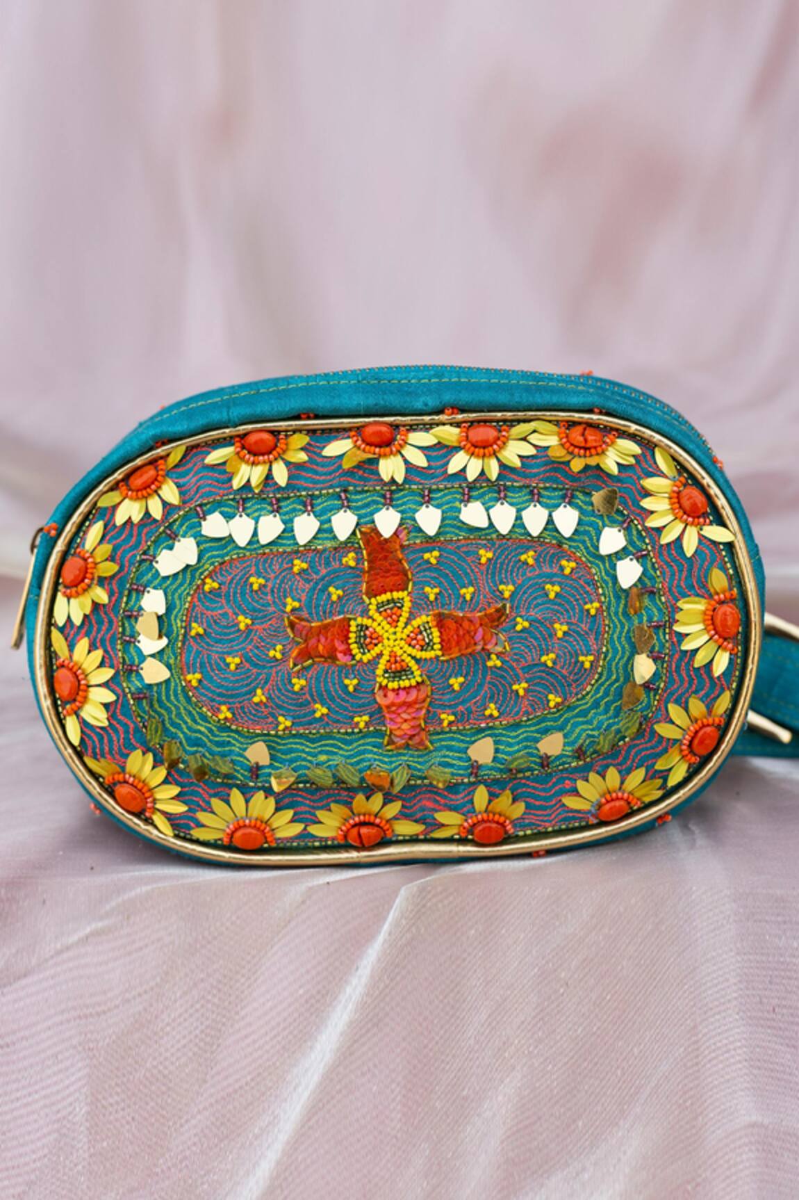 Show Shaa Embroidered Fanny Belt Bag 