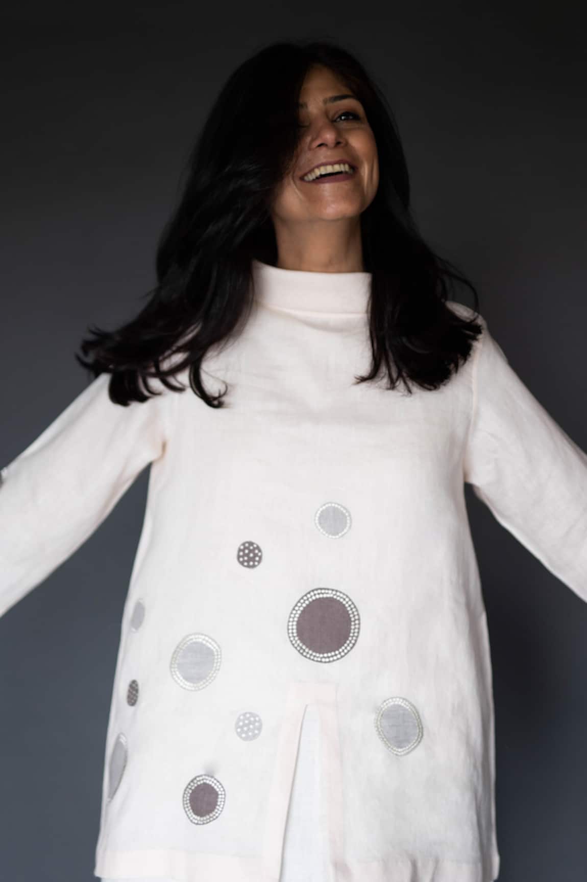 Taika By Poonam Bhagat Linen Top with Inner