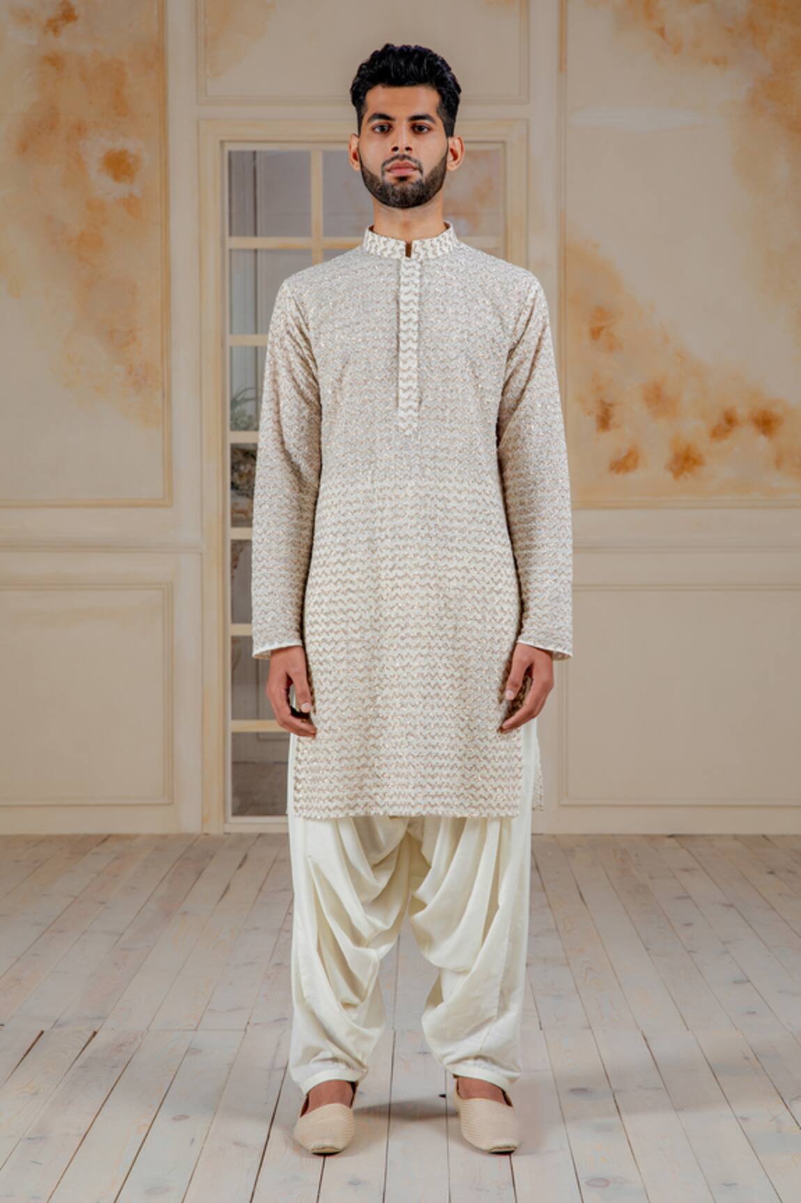 Siddartha Tytler Chanderi Kurta & Dhoti Pant Set
