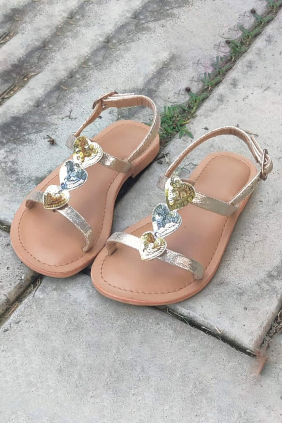 Sandalwali Dilly Sandals