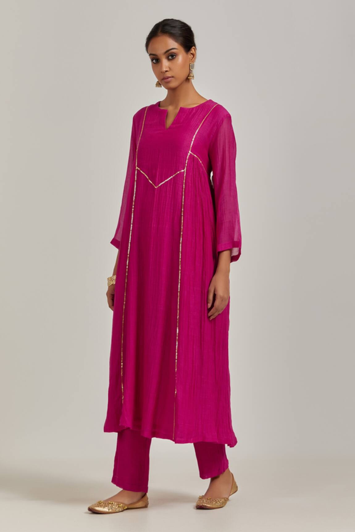 Ikshita Choudhary Chanderi Panelled Kurta
