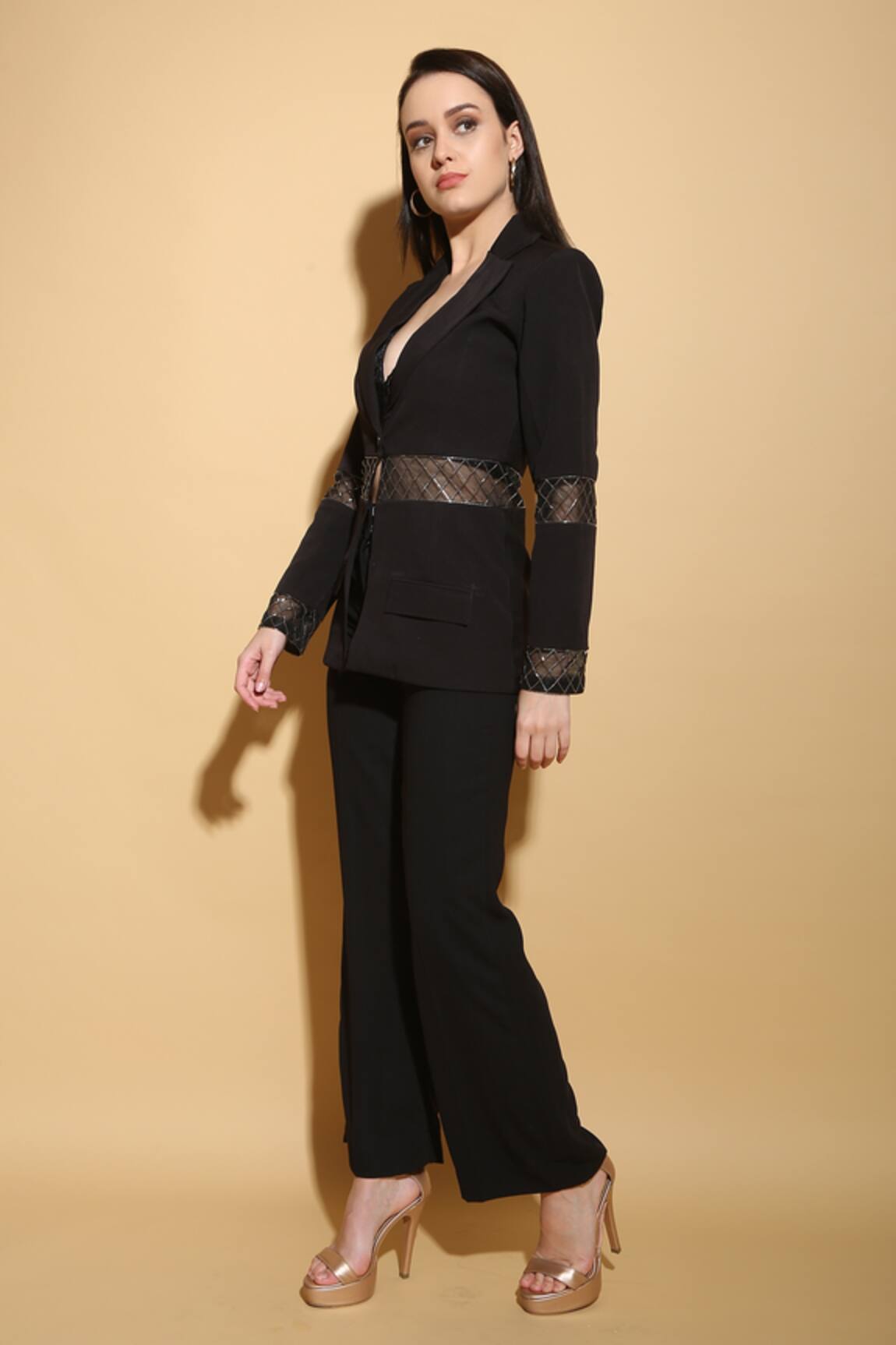 Torqadorn Embroidered Blazer & Pant Set 