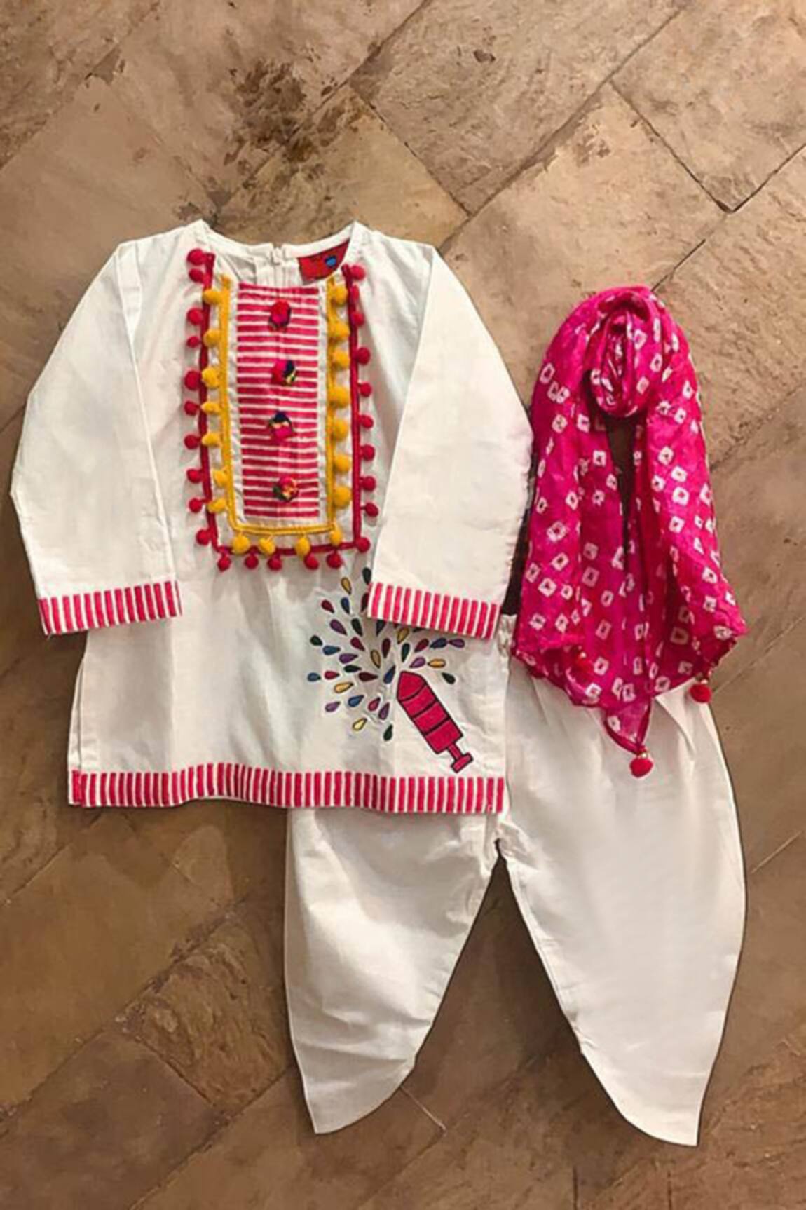 The Plum Bum Cotton Pichkari Embroidered Kurta Set 