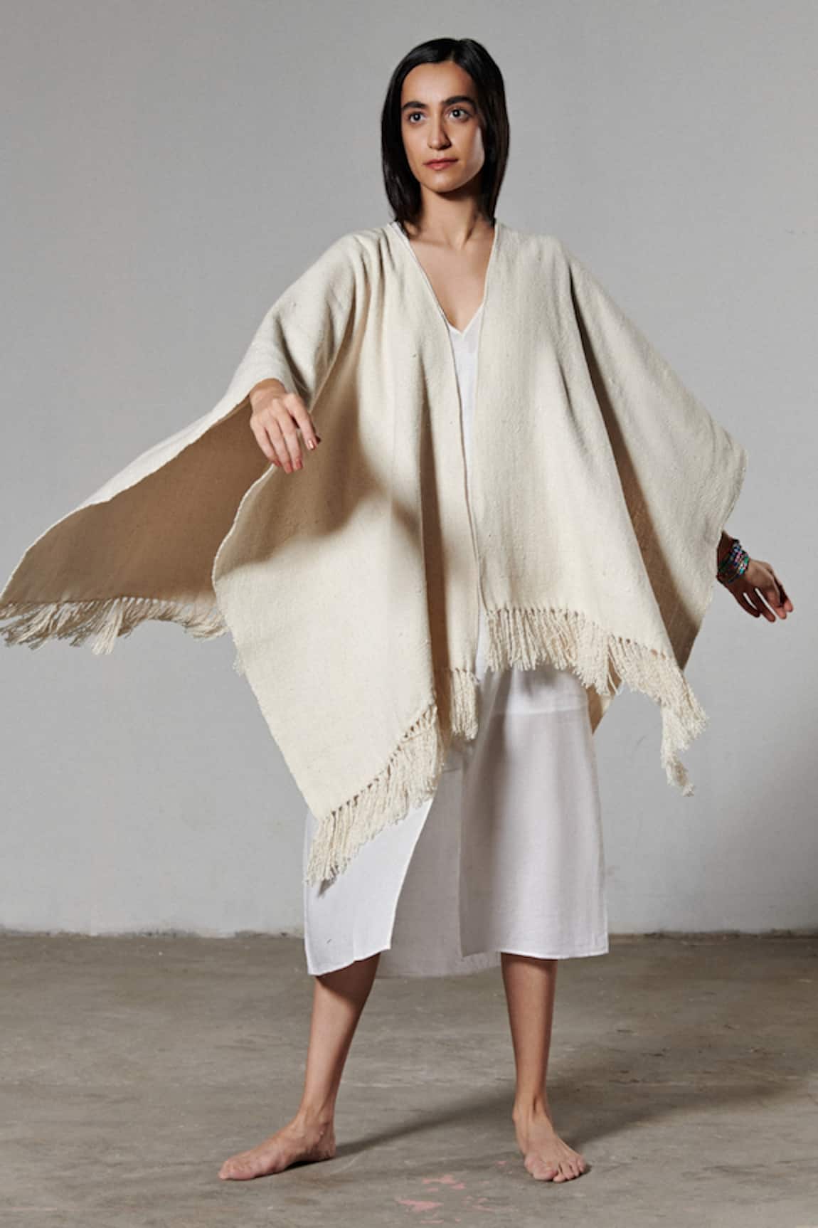 Therealb Handwoven Poncho