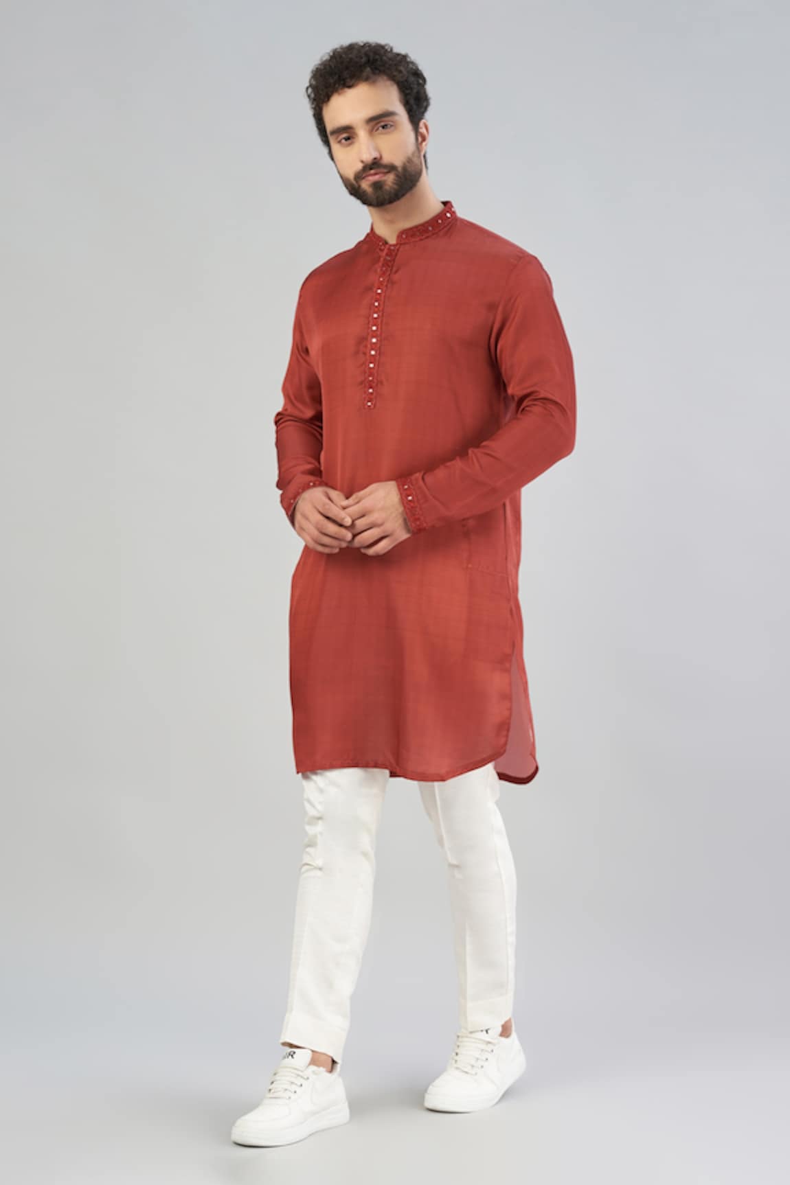 Varenya Mandarin Collar Kurta