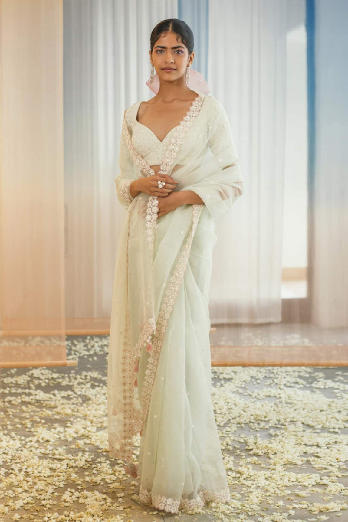 Madzin Embroidered Saree With Blouse 