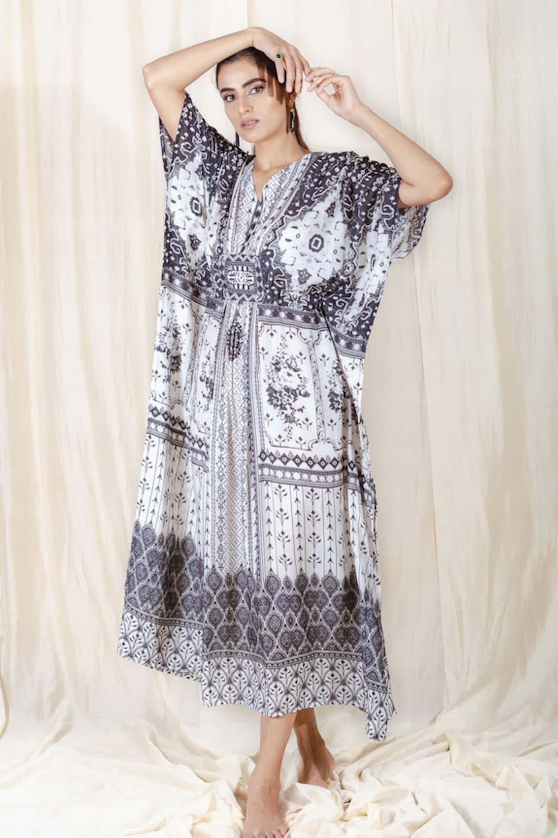 The Boozy Button Wildest Dreams Printed Kaftan