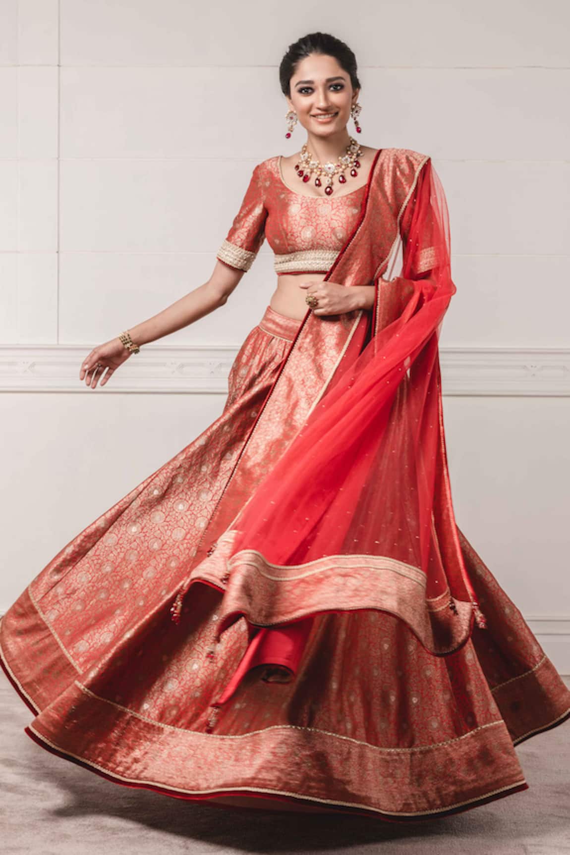 Tarun Tahiliani Brocade Bridal Lehenga Set 