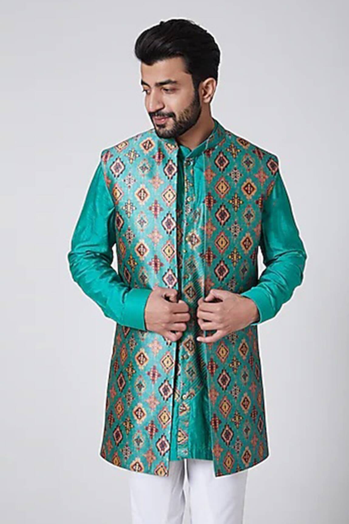 Yajy By Aditya Jain Embroidered Bundi & Silk Kurta Set