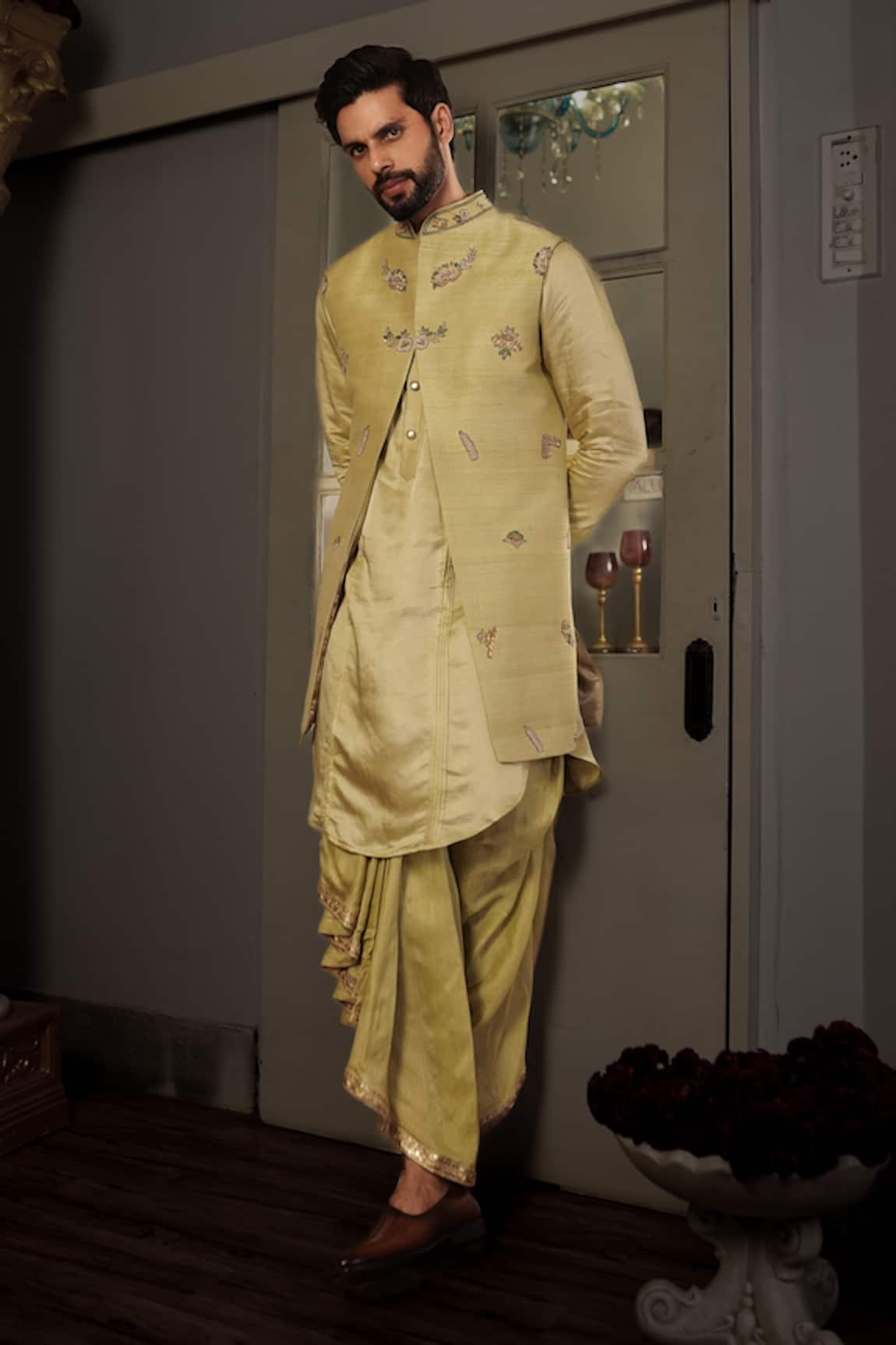 Yajy By Aditya Jain Keyshi Silk Bundi & Kurta Set