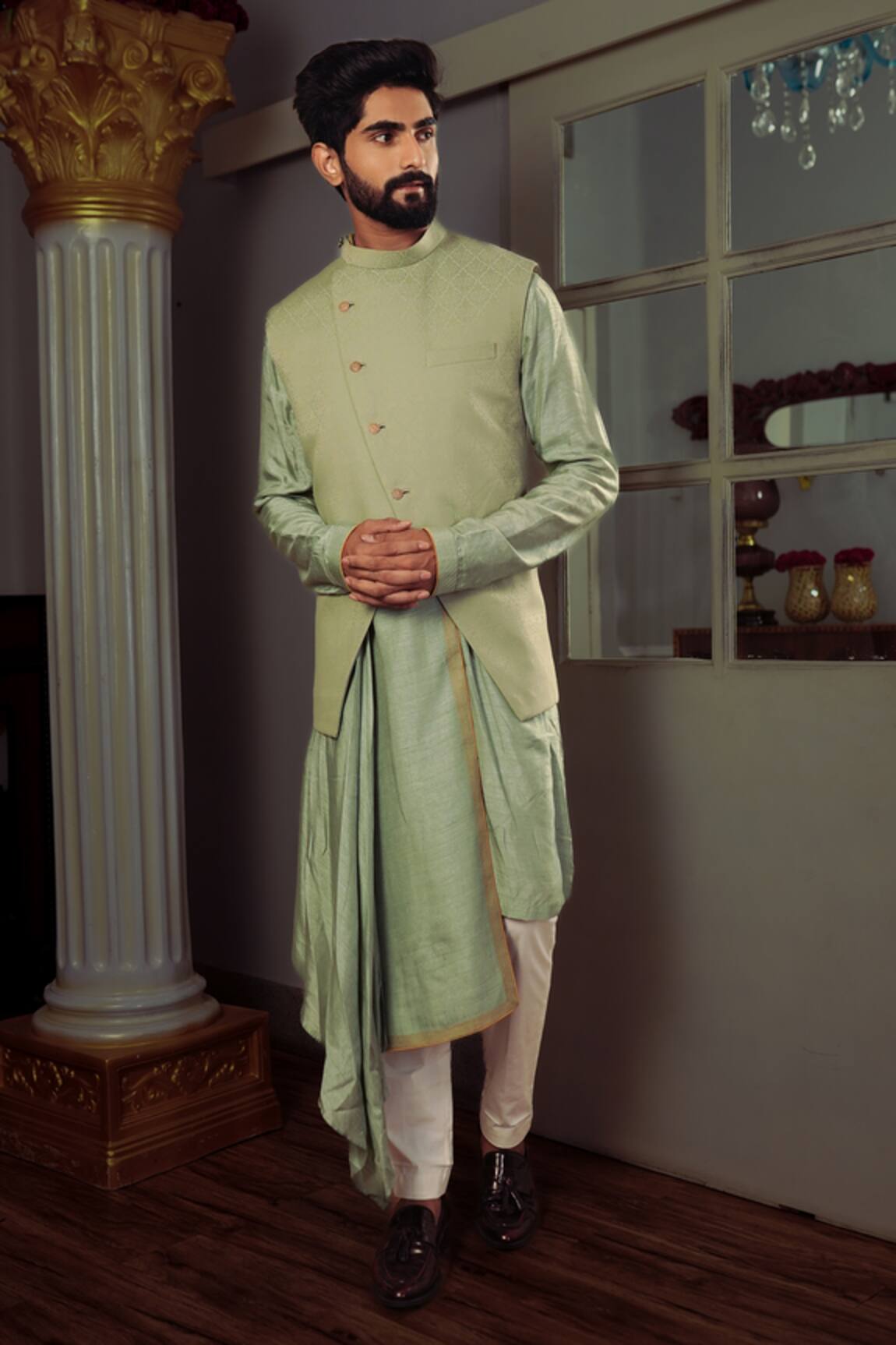 Yajy By Aditya Jain Trishti Silk Bundi & Kurta Set
