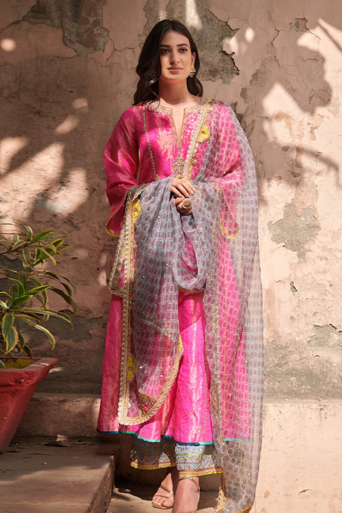 Rajiramniq Tissue Silk Kurta Set