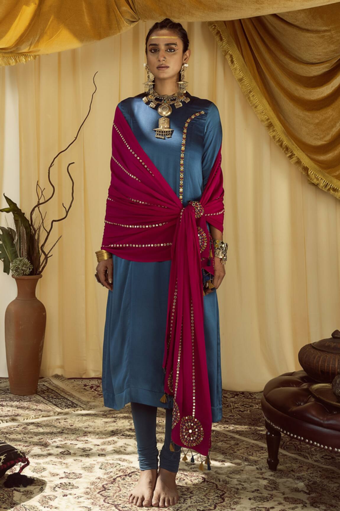 Zariya The Label Embroidered Kurta Churidar Set