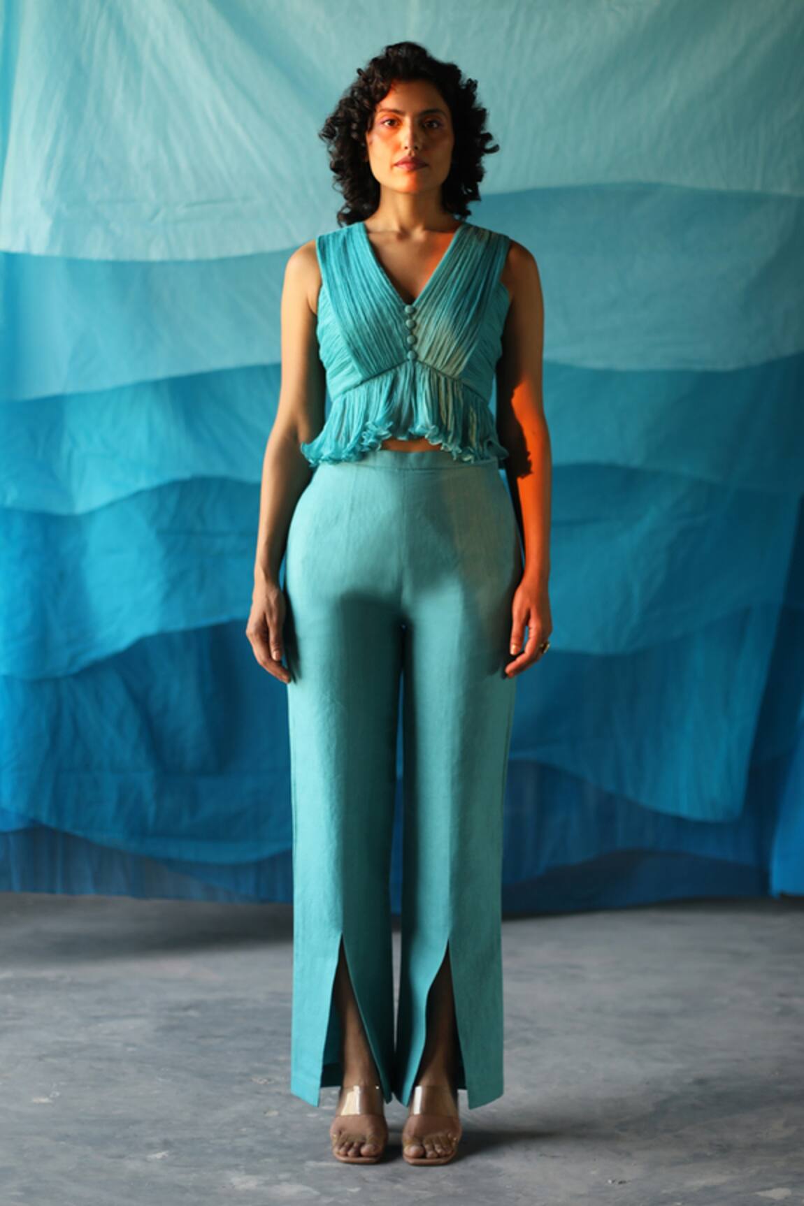 Zwaan Cropped Peplum Top & Pant Set