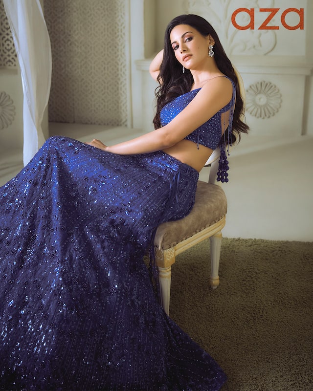 Amyra_Dastur_in_Electric_blue_lehenga_with_attached_cancan_highlighted_with_delicate_tonal_sequin_crystal_embroidery_and_drawstring_at_the_waist_Comes_with_sweetheart_neckline_padded_blouse_and_net_dupatta