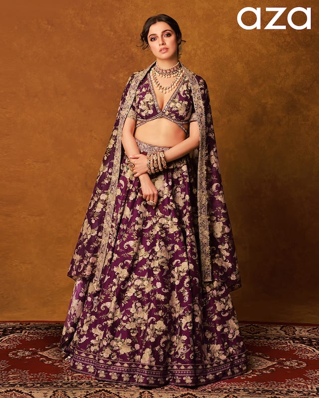 Divya_Khosla_Kumar_in_Purple_Lehenga_Floral_Paisley_ Prints_with_Bridal_Jewellery