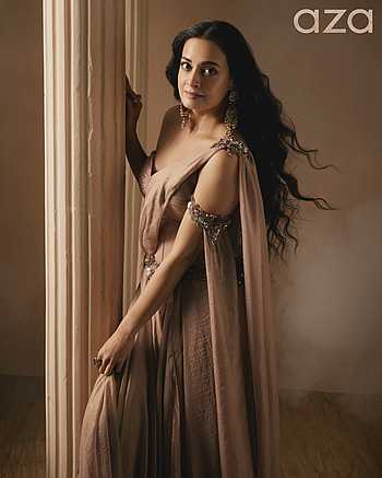 Dia Mirza in Rocky Star