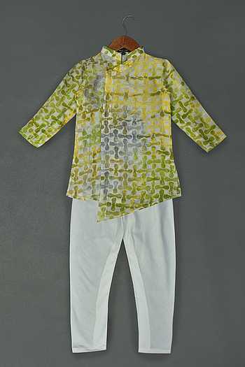 Green Kurta with Bee Hive Embroidery with Off White Pyjama for Boys main image 1