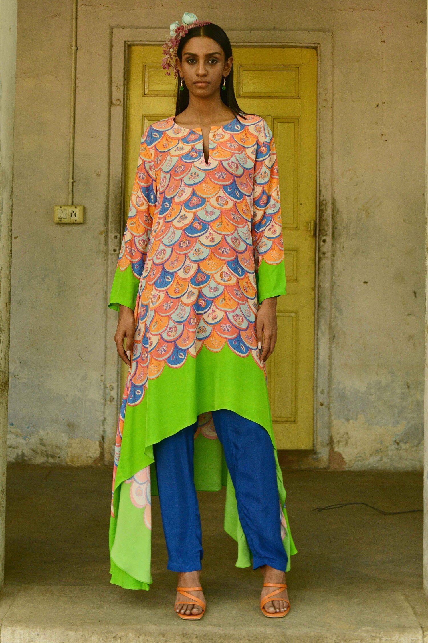 Swati Vijaivargie Multi Color Silk Rajnigandha Scallop Pattern Tunic