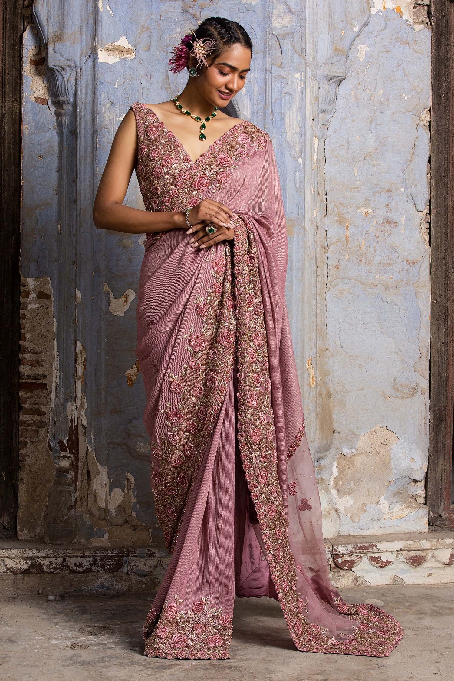 Nitika Gujral Pink Resham Work Saree With Blouse