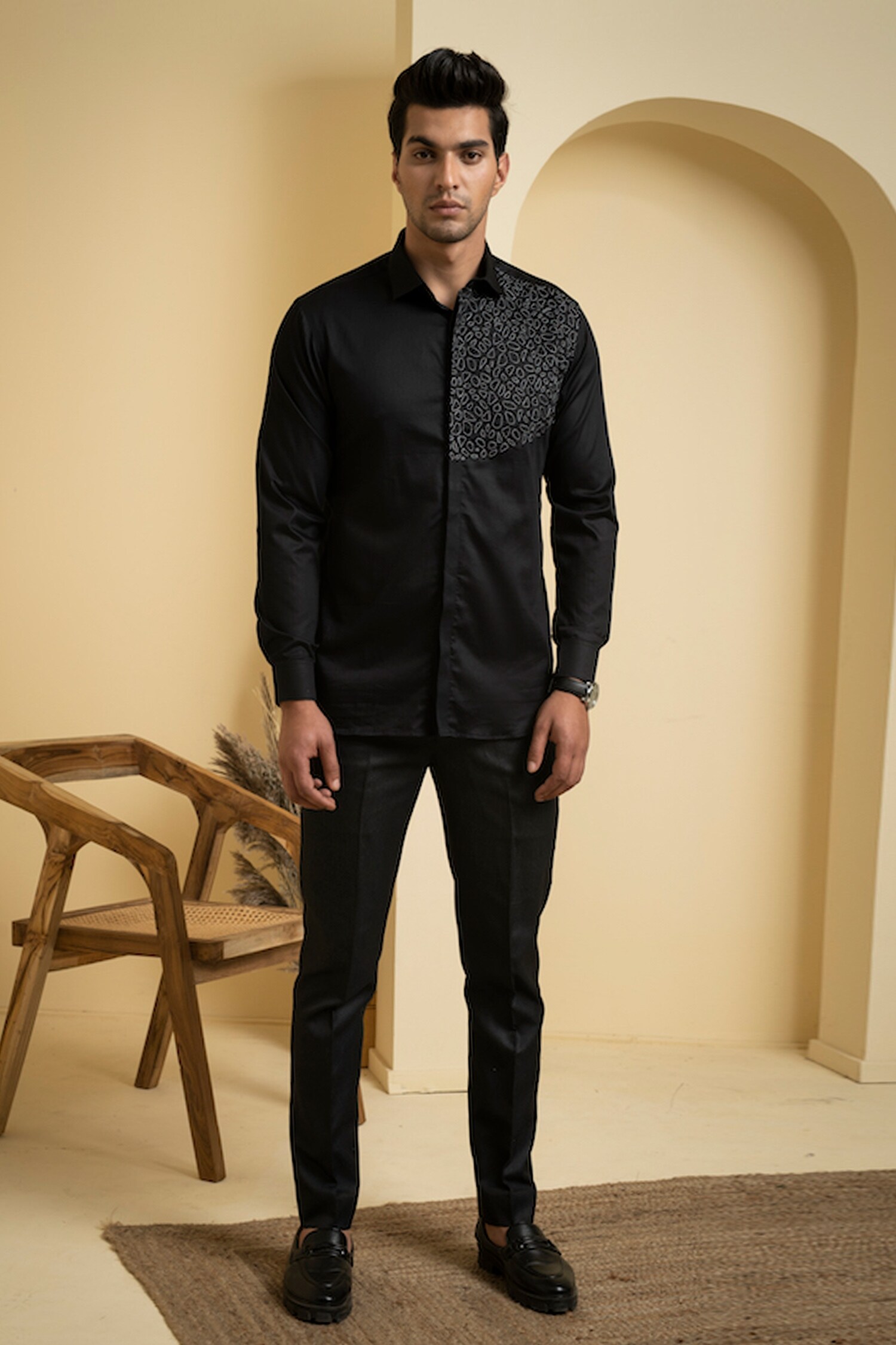 Hilo Design Black Distorted Cotton Satin Shirt